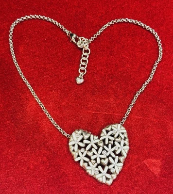 Collar BRIGHTON Love Bouquet Blanco Esmalte Cristal Margarita Corazón Retirado Difícil de Encontrar 16" Foto 1 de 4