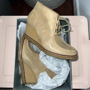 BNWB Johnston & Murphy Cheyennelace Size 6.5 Camel Color Bootie - Picture 1 of 5
