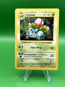 Ivysaur 030/102 Base Set (Shadowless) Regular - Picture 1 of 2