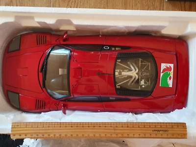 Diecast Car: 1:12 RED MOTORMAX  SALEEN  S7 TWIN TURBO- 73005  - Image 1 of 4