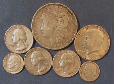LOT 7 US SILVER COINS 1921 S MORGAN SILVER DOLLAR 1964 HALF $ 3 QUARTERS ETC - Image 1 of 3