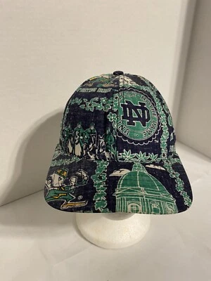 Vintage Notre Dame Snapback Hat All Over Print Made In USA RARE Foto 1 de 4