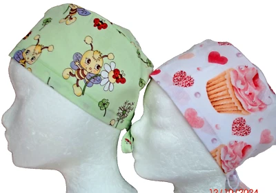 OP Haube 2-er-Set !!!Rausverkauf!!! OP-Bereich Zahnarzt Schwester Service (17) - Bild 1 von 4