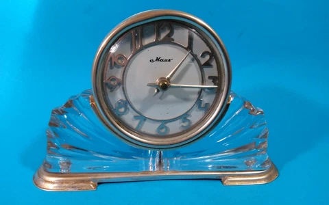 vintage Soviet desk clock  Mayak .  USSR 1970-80s. Work Cover