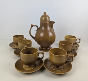 Vintage Carlton Ware Tee Kaffee 13 teiliges Set Tassen Untertassen Kanne Butterscotch Farbe - Bild 1 von 16