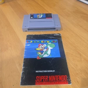 Super Mario World Super Nintendo SNES With Manual - Picture 1 of 4