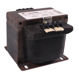 Transformador GE 9T58K2812 1kVA 1PH 240x480V primario 120/240V tipo secundario IP - Imagen 1 de 8