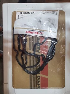 NEW  Engine Valve Cover Gasket Set Fel-Pro VS 50608 R Ships Fast/FREE - Foto 1 di 2