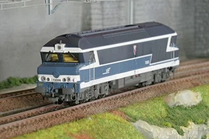 Jouef HJ2621 Locomotive diesel CC 72056, La Bourboule, SNCF, livrée bleue, logo - Picture 1 of 4