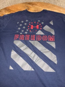Under Armour Freedom Flag on back Mens latge Short Sleeve Shirt blue - Picture 1 of 7
