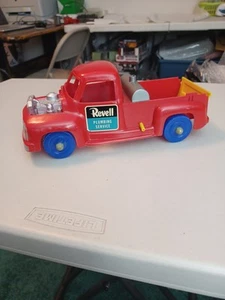 Revell Plumbing Service Red Pickup Truck - Picture 1 of 13