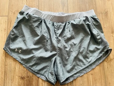 Pantalones cortos Under Armour XL grises para mujer Foto 1 de 2