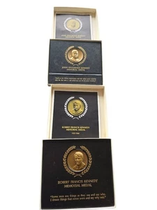 Robert Francis Kennedy & John Memorial medal bronze, Ralph Menconi sculptor Set - Picture 1 of 8