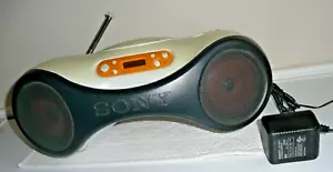 Vintage Sony ZS-X1 CD Personal Audio System Boombox w/ AC-X3CP AC Power Adaptor - Picture 1 of 11