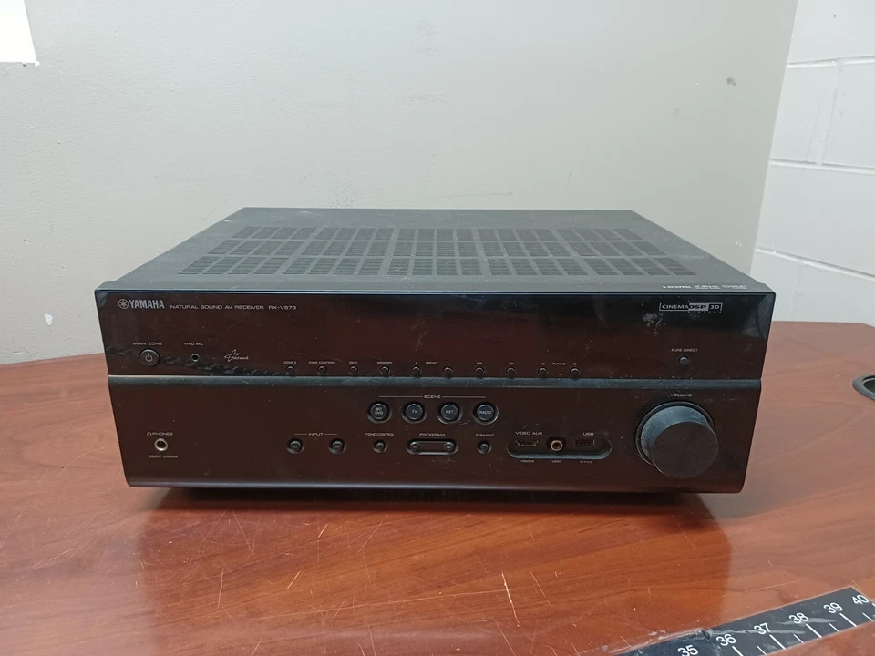 Yamaha RX-V673 7.2 Channel A/V Receiver, 120V, 400W, Untested For Parts, c-x - Image 1 of 4