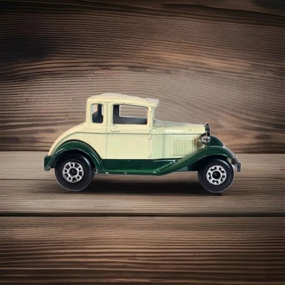 Caja de cerillas vintage superrápida No. Coche fundido a presión Ford modelo A 73 1979 verde/crema Col Foto 1 de 4