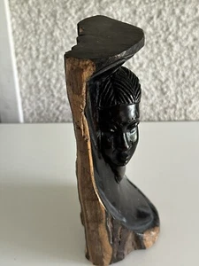 Statuette Africaine En Ébène Sculptée Dans La Masse - Foto 1 di 15