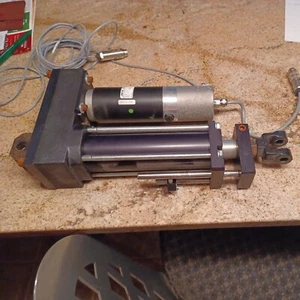 Ametek /Pittman Linear Actuator DLAB-3-6-4-A-SC - Picture 1 of 9