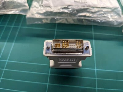 DVI to SVGA Video Adapter Converter, DVI-A single link male to VGA 15 Pin female - Image 1 of 3