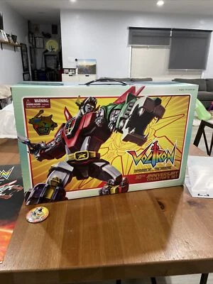 Toynami 30 周年 Voltron 黄金收藏套装 SDCC #/500 罕见 未拆封 — 第 1/4 张图片
