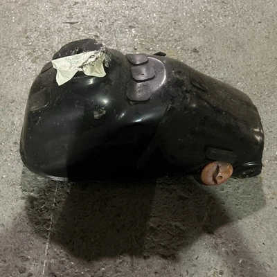 1991-06 年本田 TRX 300 EX 油箱 17520-HC0-671ZA — 第 1/4 张图片