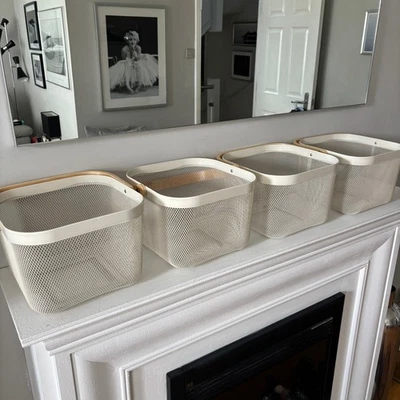 4er Set moderne weiße Drahtrahmen Metall Aufbewahrungskörbe, Behälter Holzgriff - Bild 1 von 4