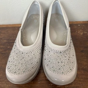 Bzees Damengröße 9 mondfarbene Slipper Stretch-Halbschuhe Glitzer-Metallic - Bild 1 von 12