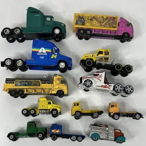 Hot Wheels Semi Trailer Truck Lot NASCAR Racing Champion Lionel Hauler Utility - Imagen 1 de 12