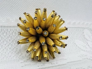 Vendome Vintage Sea Anemone Brooch Gold Tone Rhinestones MCM Rare Pin 1960's - Picture 1 of 9