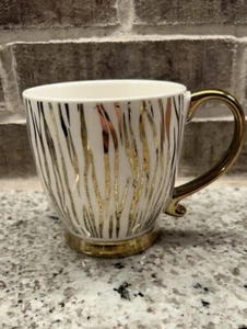Gibson Home Cofee Tea Mug White And Gold Footed Zebra 16 Oz - Picture 1 of 1