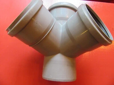 Rotstrichrohr 100/100/100, 67 Grad, Eckdoppelabzweig, HT-Rohrabzweig - Bild 1 von 3