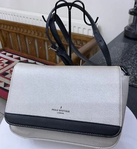 Vtg Paul’s Boutique London Opalescent Black & Cream Saddle Bag Shoulder Handbag - Picture 1 of 19