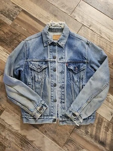 Chaqueta de mezclilla Levis para hombre talla 42 - Imagen 1 de 6