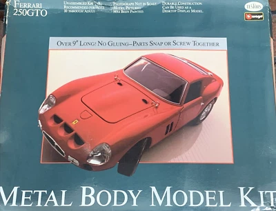 Kit modelo carrocería metálica Bburago Testors Ferrari 250 GTO Foto 1 de 4