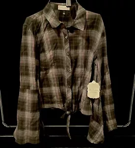 Altar'd State plaid shirt w/flutter sleeves- Size M - Picture 1 of 2