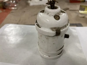 Vintage GE Co Porcelain Mica Light Bulb Socket - Picture 1 of 4