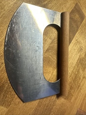 Vintage Bonny Scrapper  Cutter Mixer Wood Handle Made in USA - Image 1 of 4