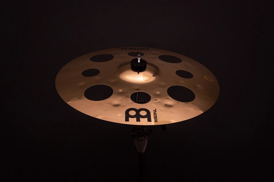Meinl 16" Classics Custom Trash Crash Foto 1 de 4