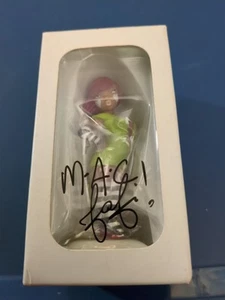 Fafi x M.A.C Puppe - Monoka Fafinette Sammelfigur - NEU IN BOX - Bild 1 von 4
