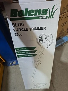 Bolens BL110 25cu cm 2-Zyklen 16 Zoll gebogener Schaft Gasschnurtrimmer. Brandneu - Bild 1 von 5