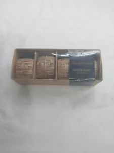 Tommy Bahama Set di 4 Anelli Tovaglioli Rattan Rotondo Vimini Scatola Aperta - Foto 1 di 7
