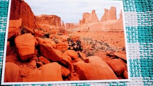 POST CARD PARK AVENUE ARCHES NATIONALPARK UTAH USA - Picture 1 of 15