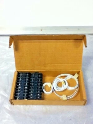 18 GE Terminal Blocks - Image 1 of 4