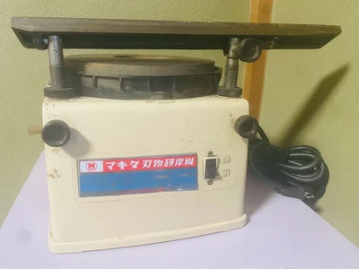 Afilador de cuchillas Makita 9820-1 100V usado probado necesita reemplazo de piedra de afilar Foto 1 de 4