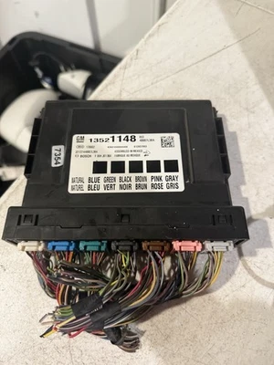 Módulo de control de carrocería Chevy Trax Buick Encore 2017-2018 13521148 OEM Foto 1 de 4
