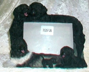 Marco de fotos negro Newfie Newfoundland perro familia esculpido resina 4x6 - Imagen 1 de 16