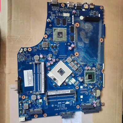 Aspire 7750G Mainboard Ref : MB.RCY02.002 - Bild 1 von 2