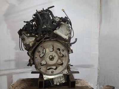 Used Engine Assembly fits: 2004 Gmc Yukon xl 1500 classic style creased - Image 1 of 4