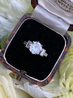 Art Deco Diamond Platinum Solitaire Ring 1.17ct + 0.25ct - Image 1 of 4