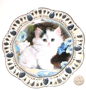BRADFORD EXCHANGE BLUE-EYED BEAUTY CAT COLLECTOR PLATE -META PLUCKERBAUM -CHIPS - Picture 1 of 5